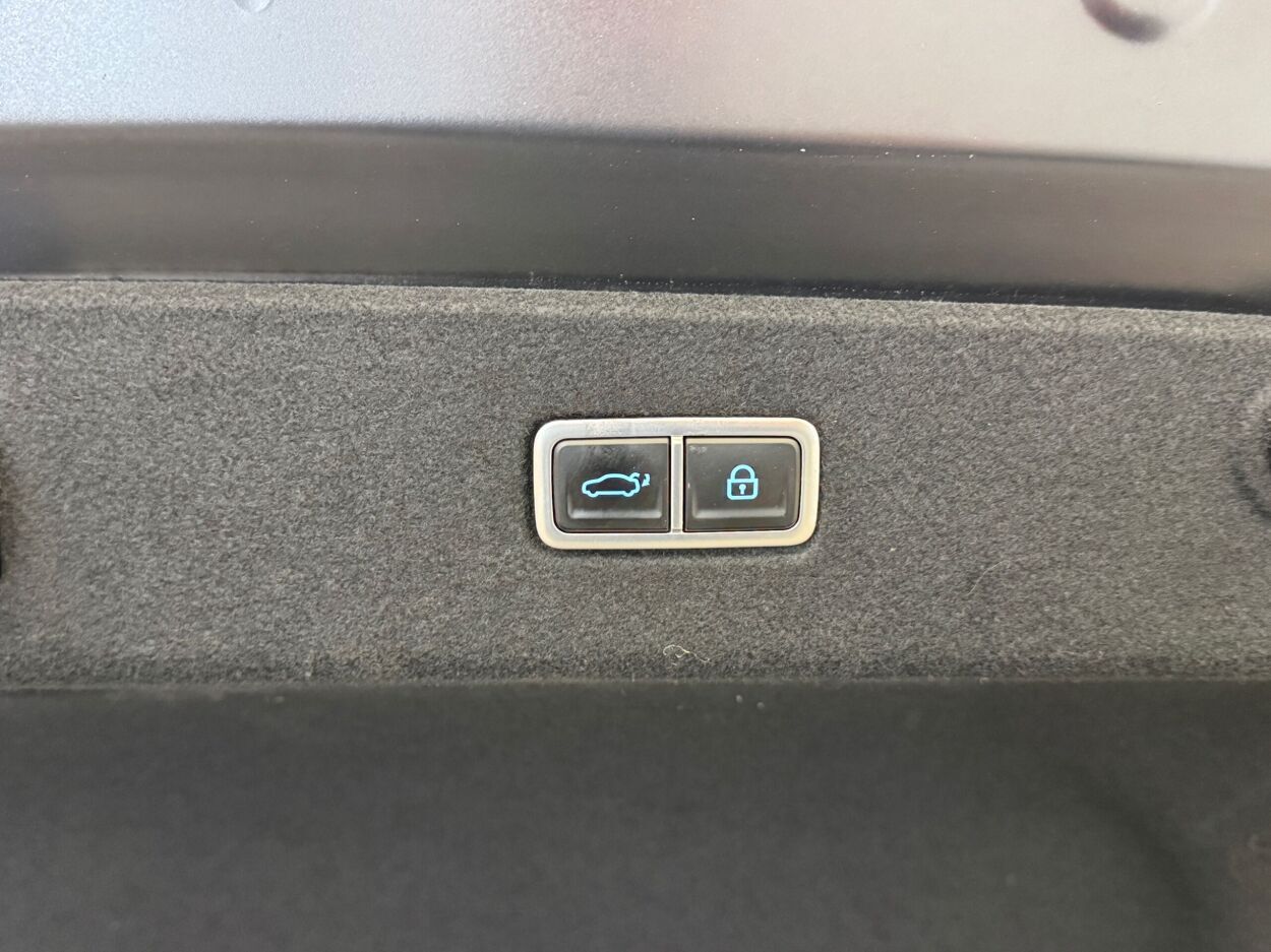 Hyundai Ioniq 6 2024, photo 7/33