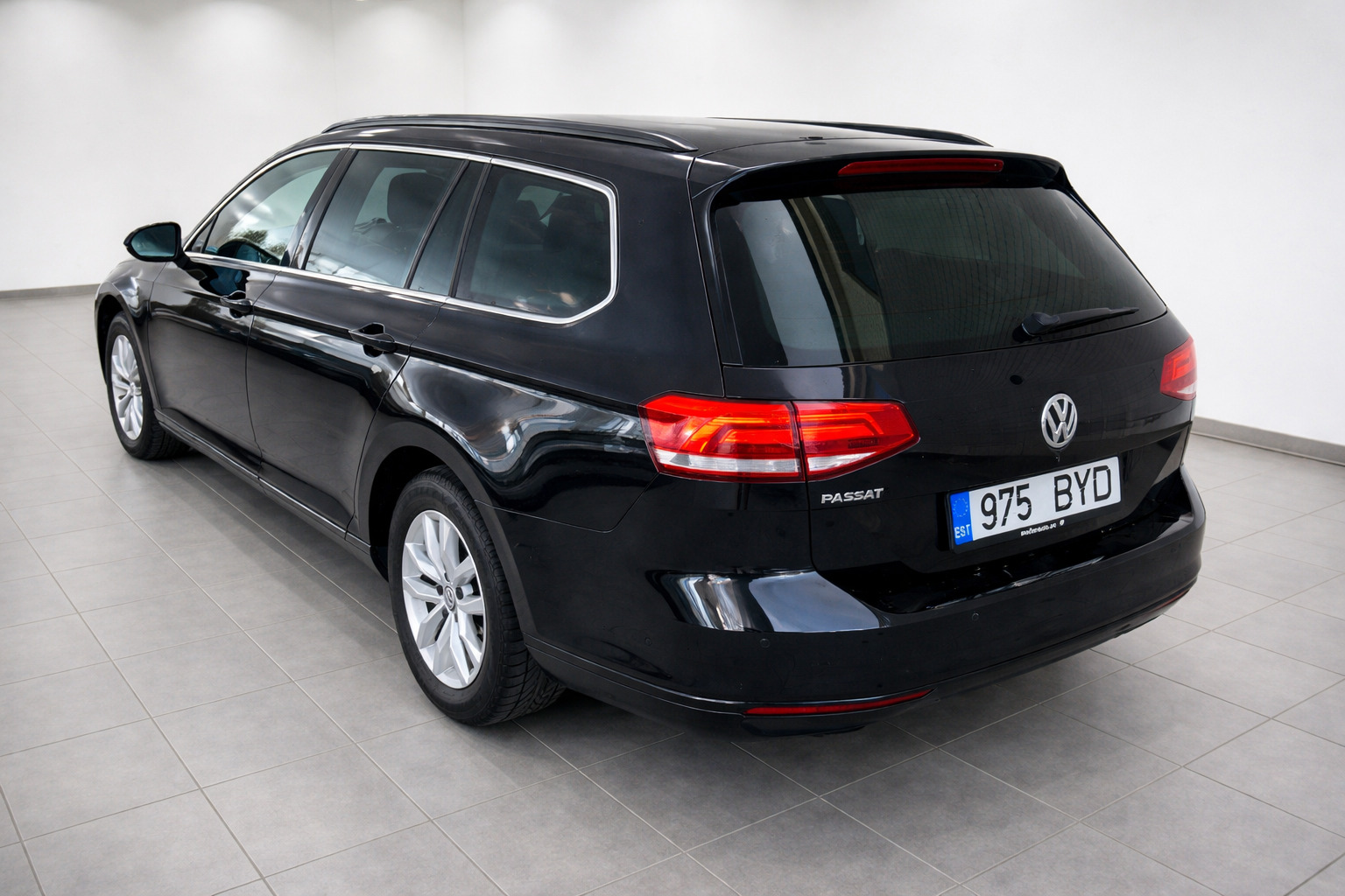Volkswagen Passat 2018, kuva 5/27