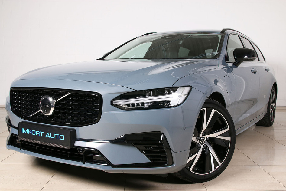 Volvo V90, 2023, 2.0, 186 kW, plug-in hybrid (petrol/electric), automatic, four-wheel drive