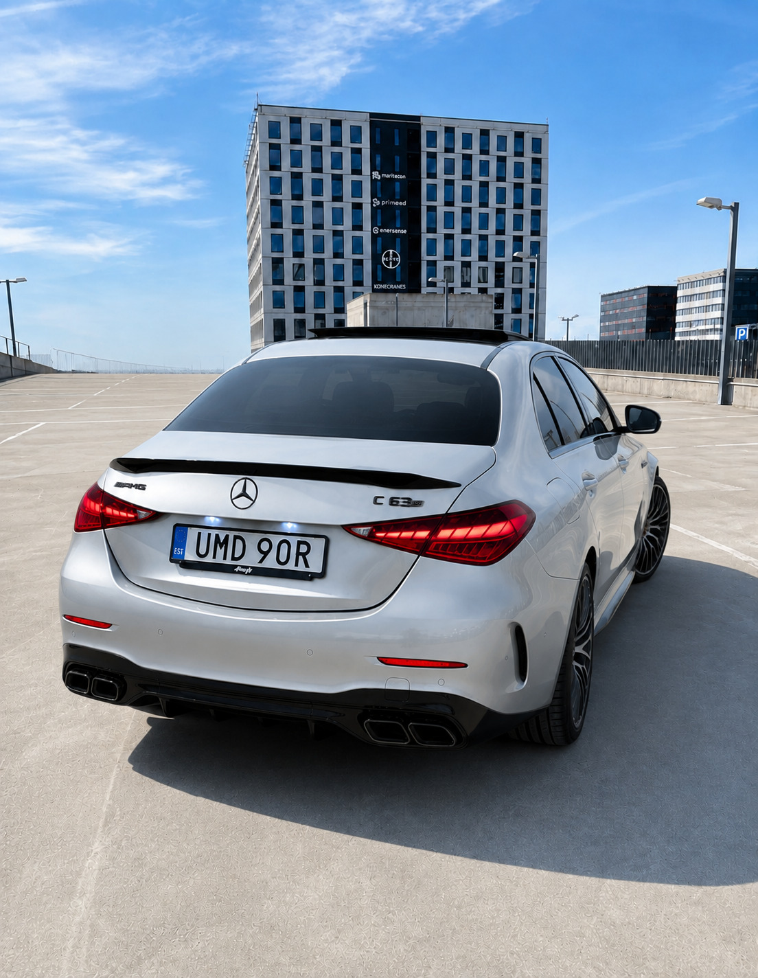 Mercedes-AMG C63 S AMG E PERFORMANCE. pistik elekter 2024, photo 2/14