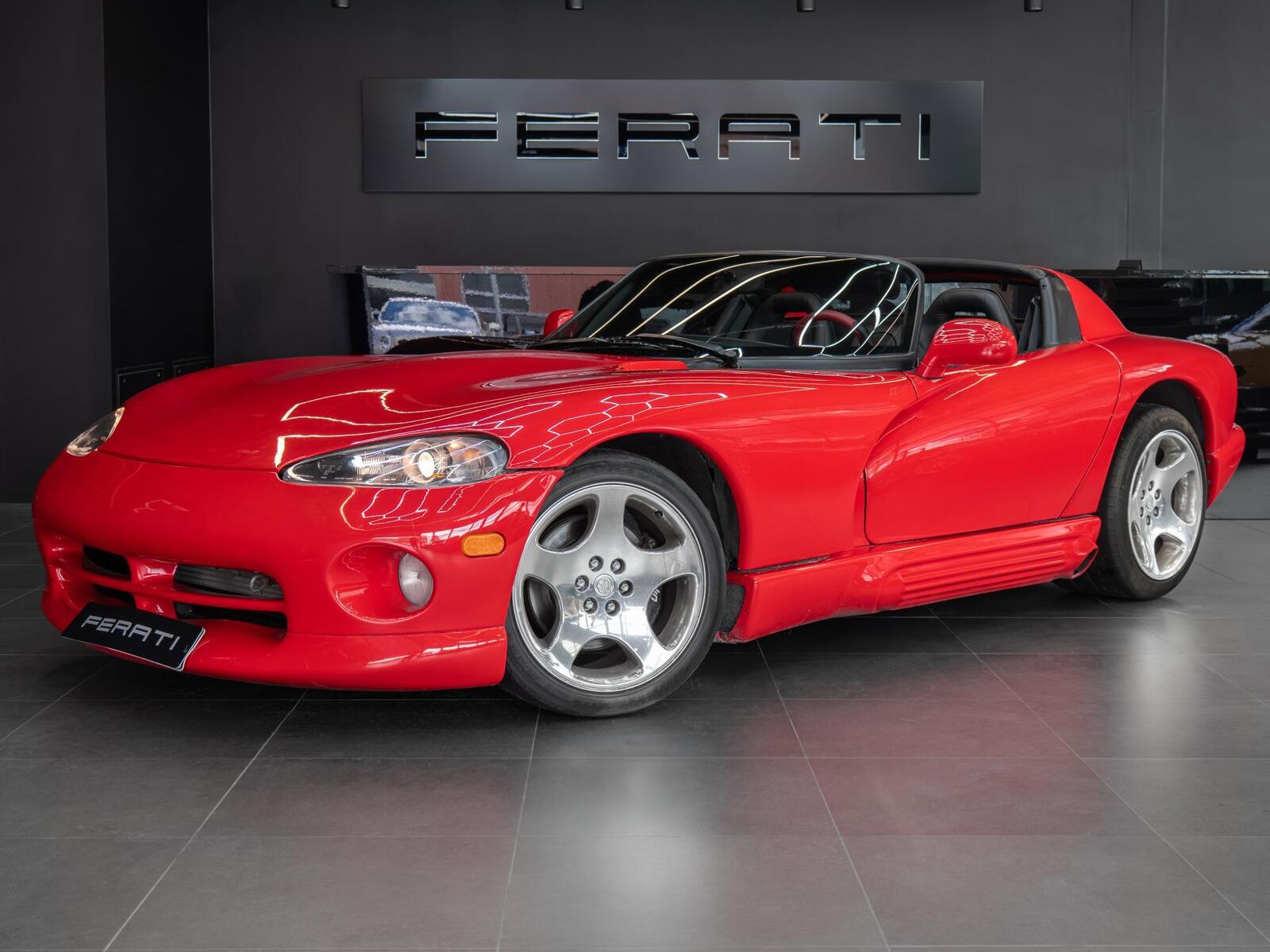 Dodge Viper R/T 10 8.0 V10 331kW