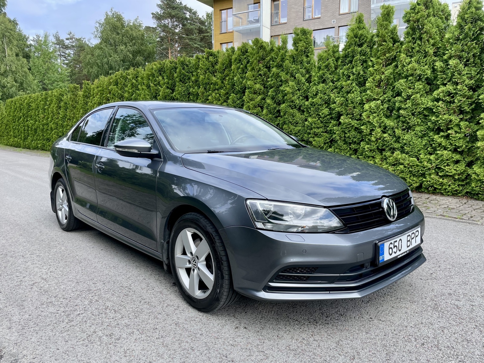 Volkswagen Jetta Bluemotion 1.2 77kW 2015, photo 2/15