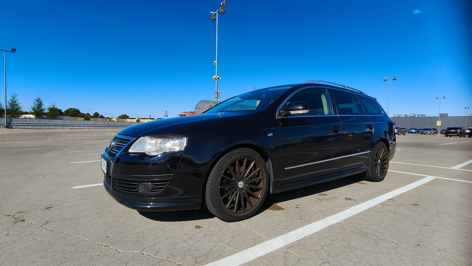 Volkswagen Passat Variant 2008, kuva 2/12