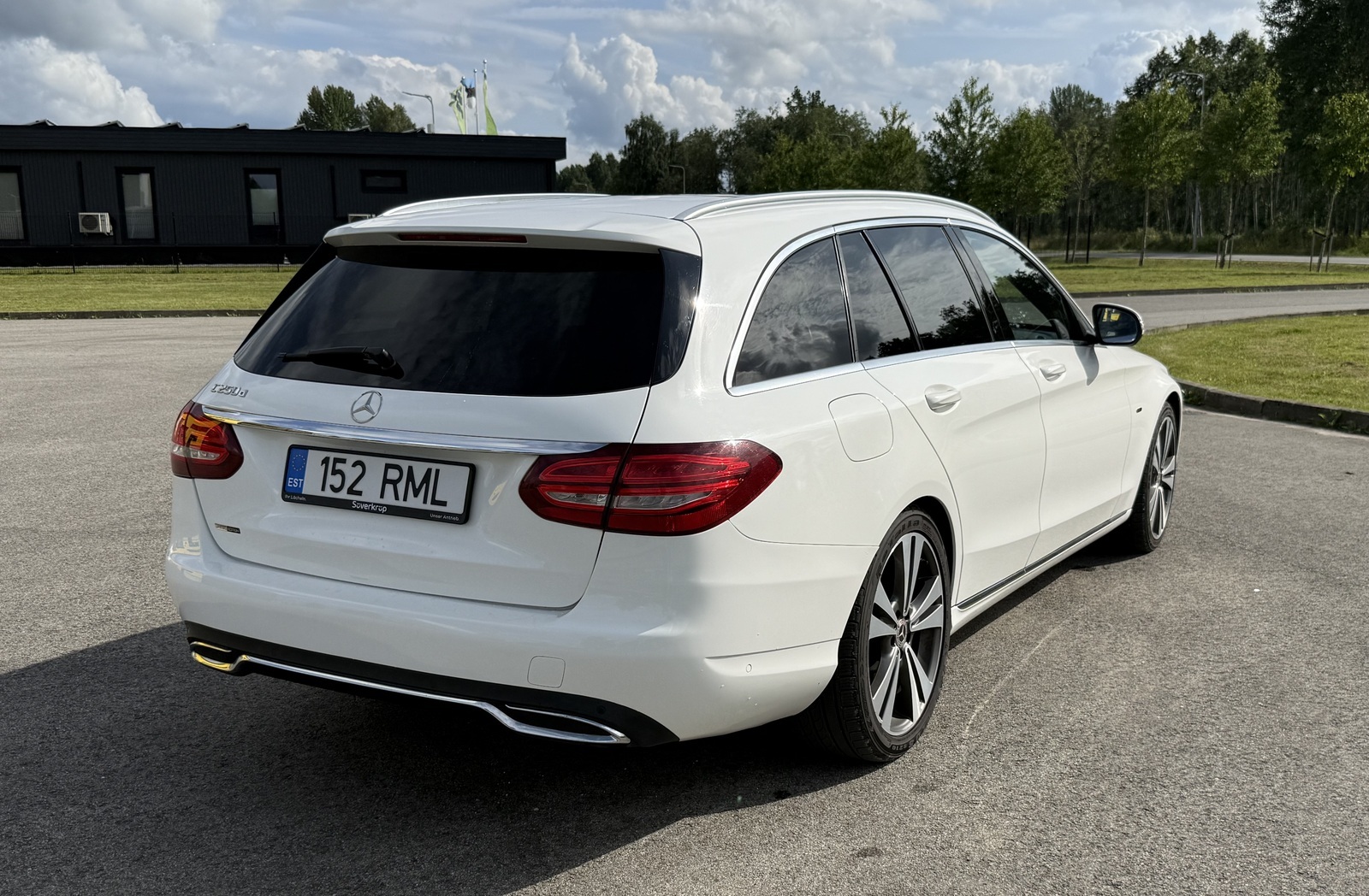 Mercedes-Benz C 250 2015, photo 3/20