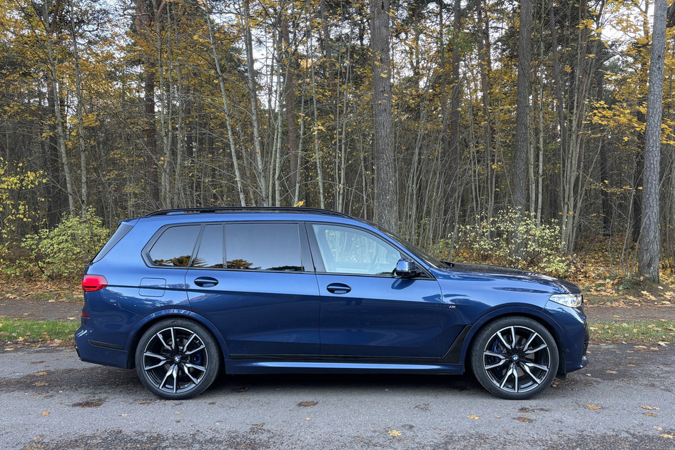 BMW X7, 2021, 3.0, 250 kW, гибрид (дизель/электричество), автомат, полный привод