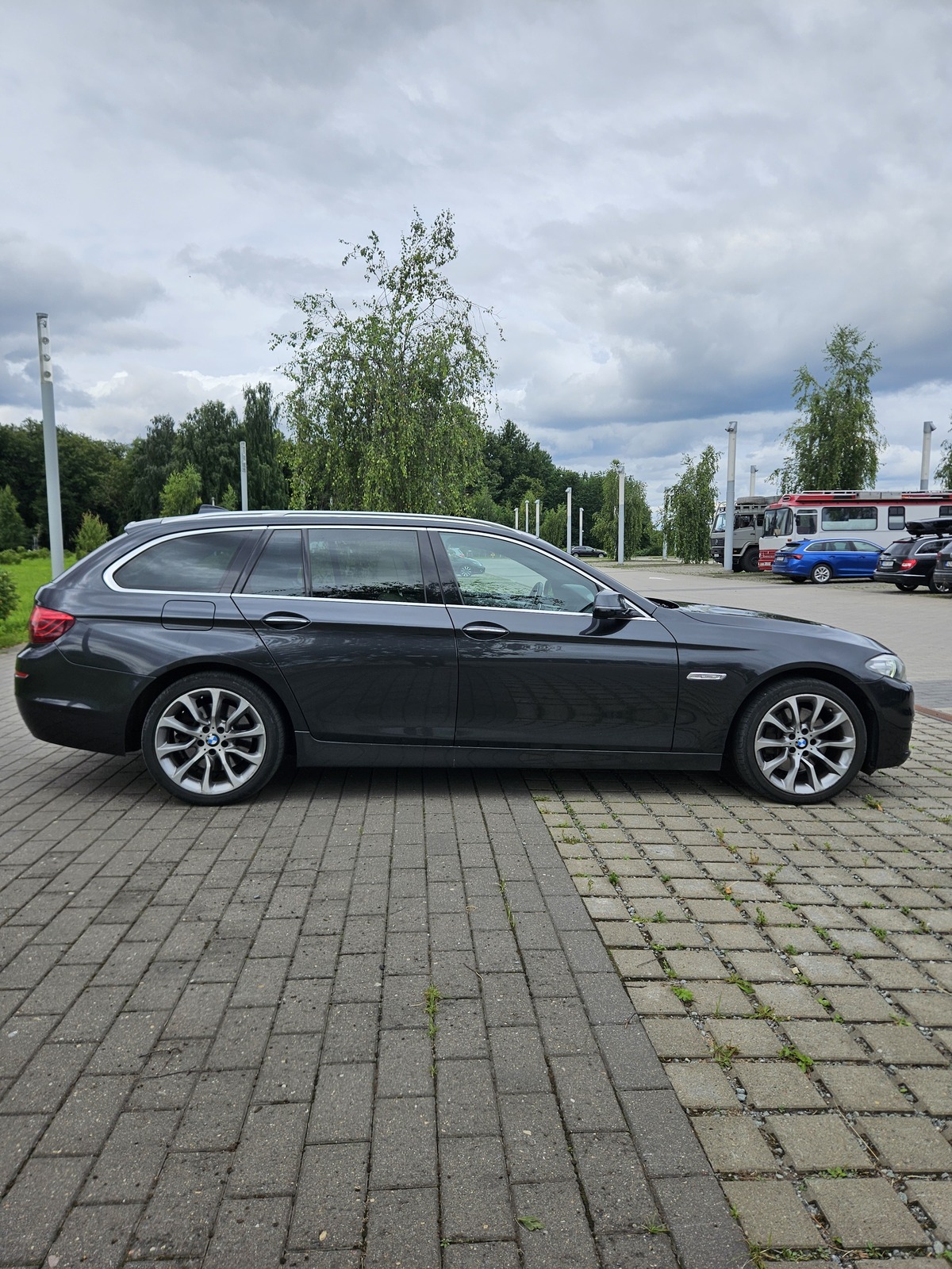 BMW 530 2014, photo 4/10
