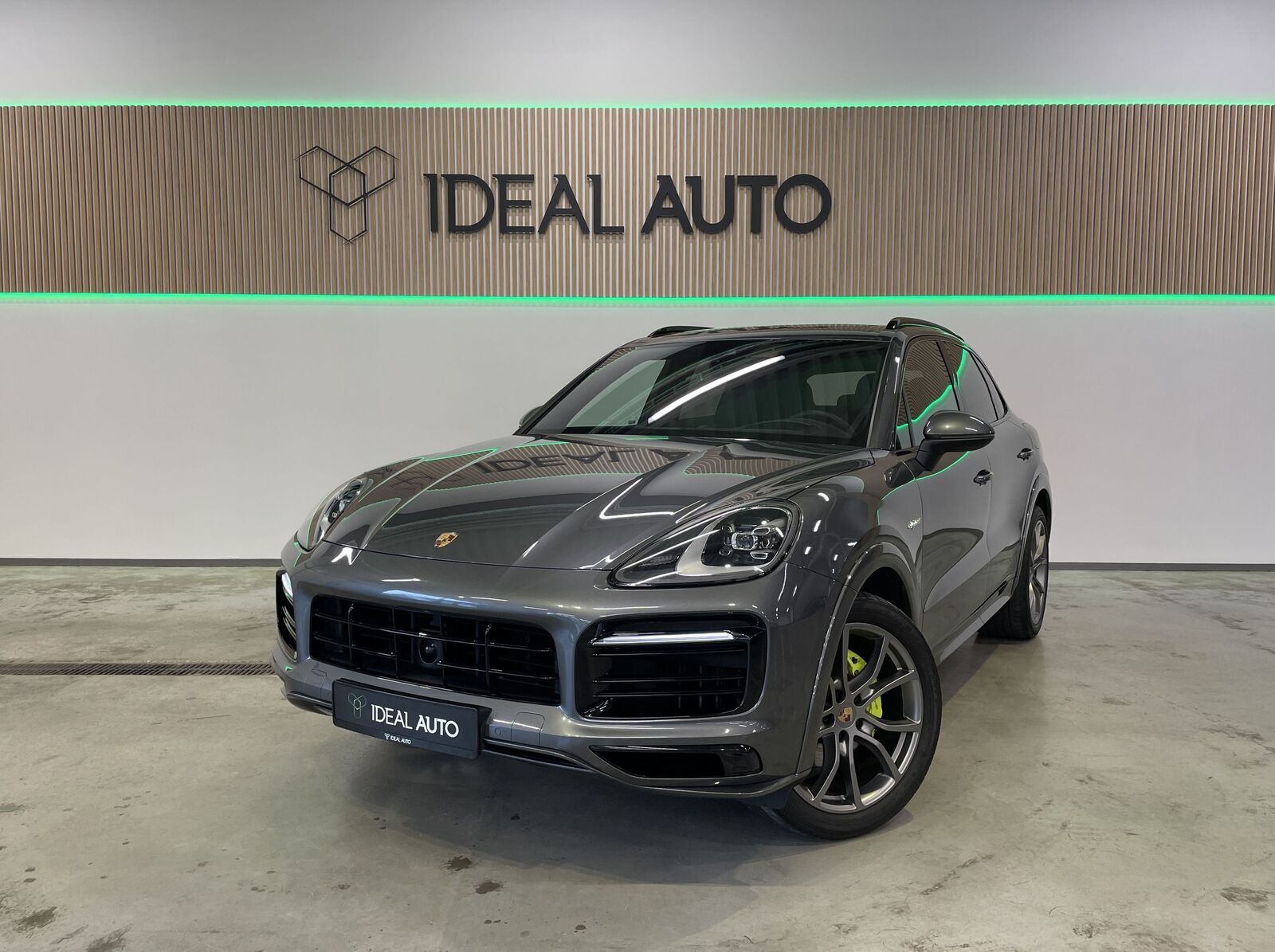 Porsche Cayenne E-Hybrid 3.0 250kW
