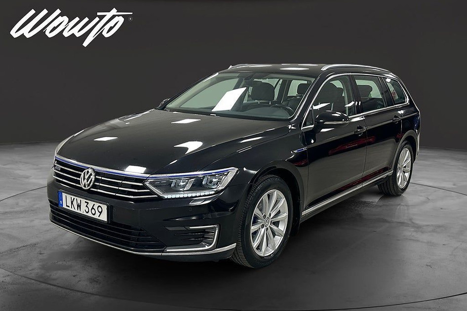 Volkswagen Passat, 2016, 1.4, hybrid (petrol/electric), automatic, four-wheel drive