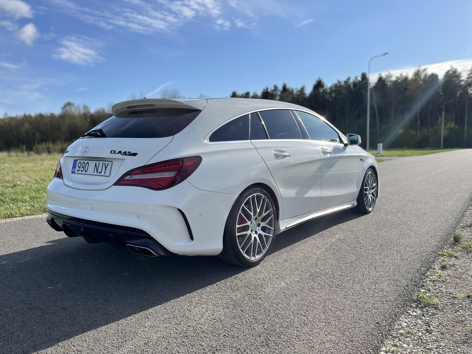 Mercedes-Benz CLA 45 AMG Shooting Brake S 2017, photo 6/15