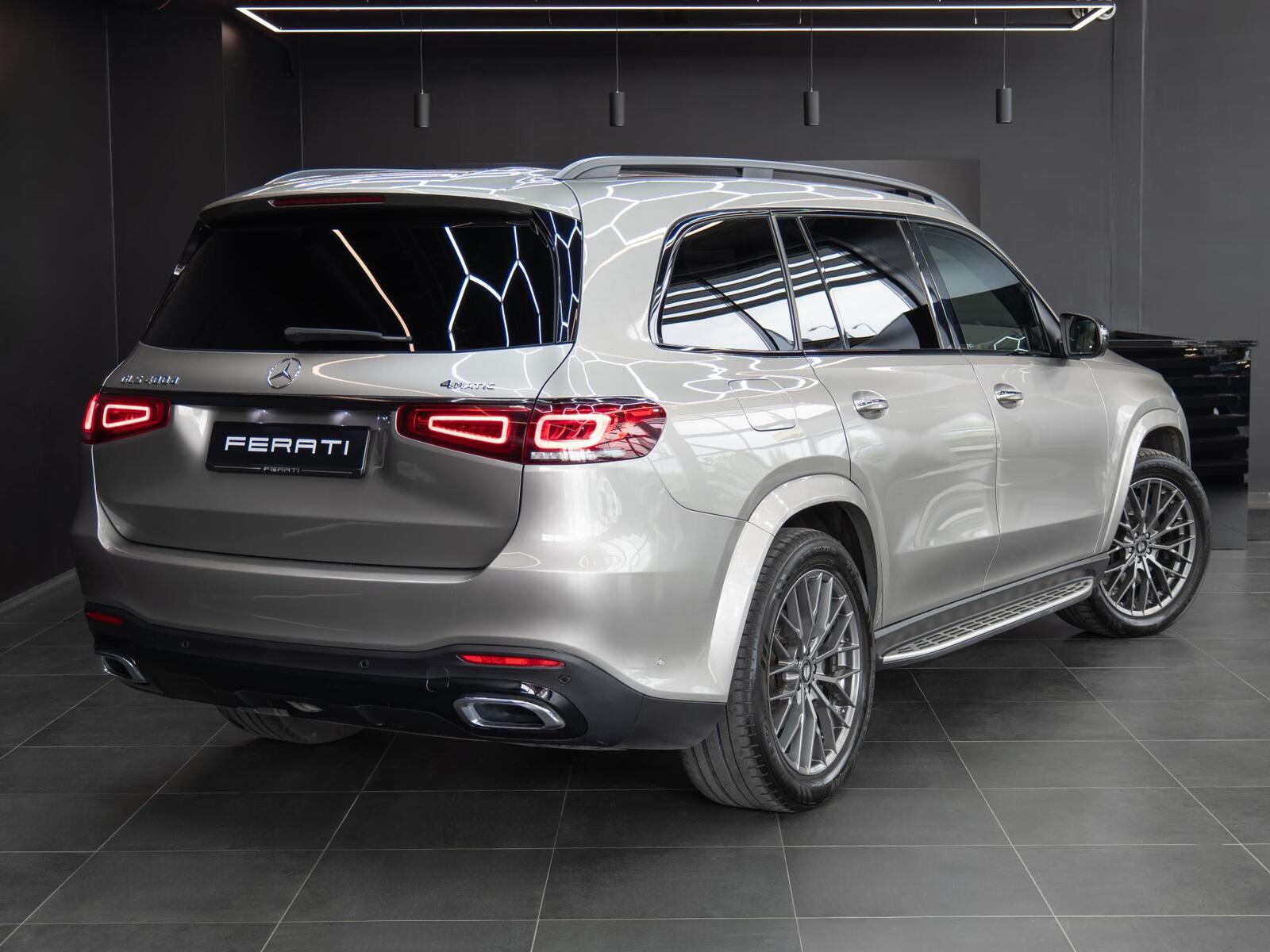 Mercedes-Benz GLS 400 2022, photo 2/15