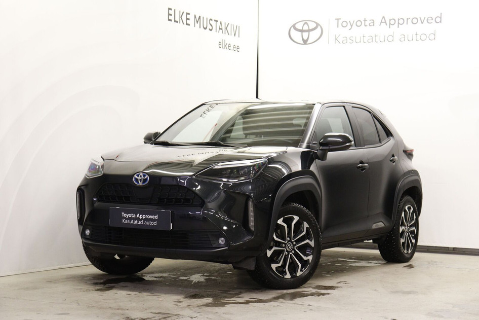 Toyota Yaris Cross, 2023, 1.5, 68 kW, hybrid (petrol/electric), automatic, four-wheel drive