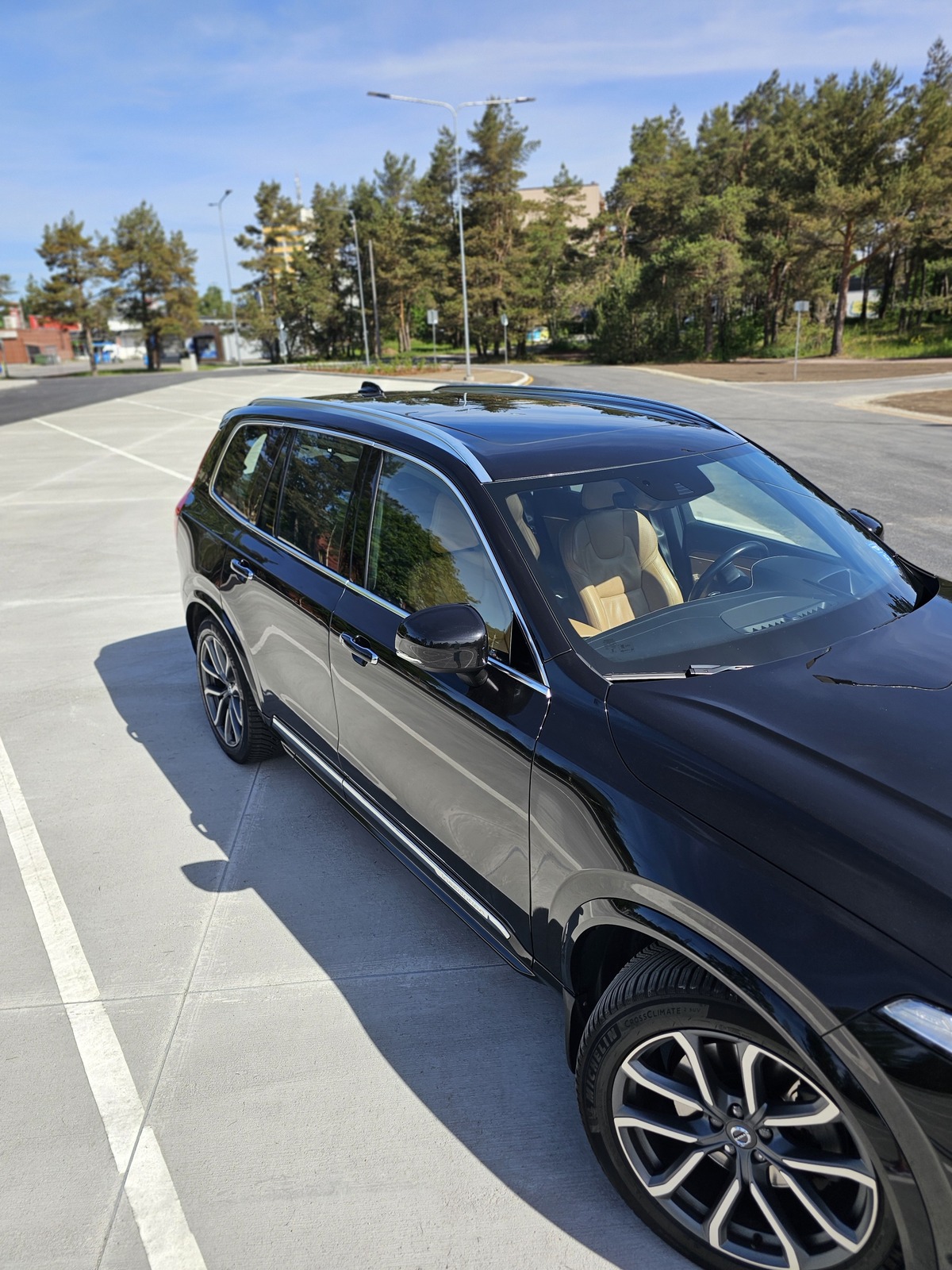 Volvo XC90 2017, photo 3/36