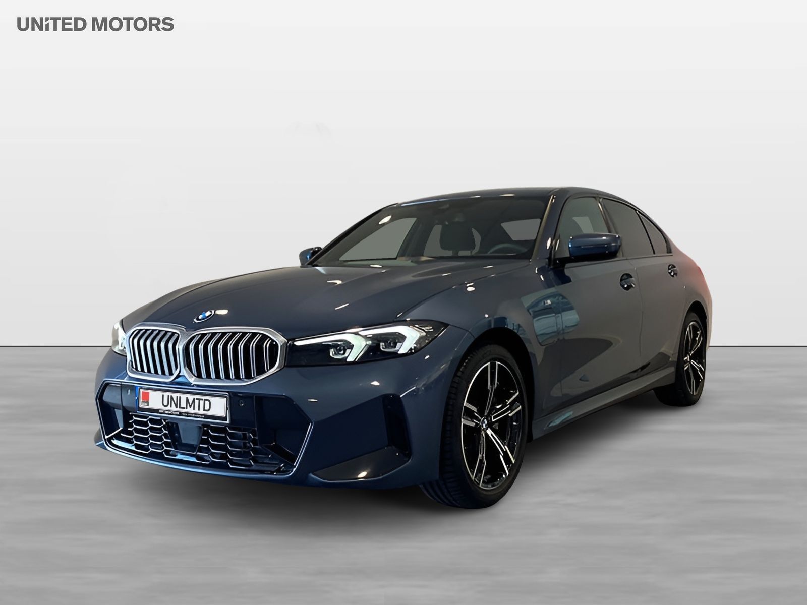BMW 330