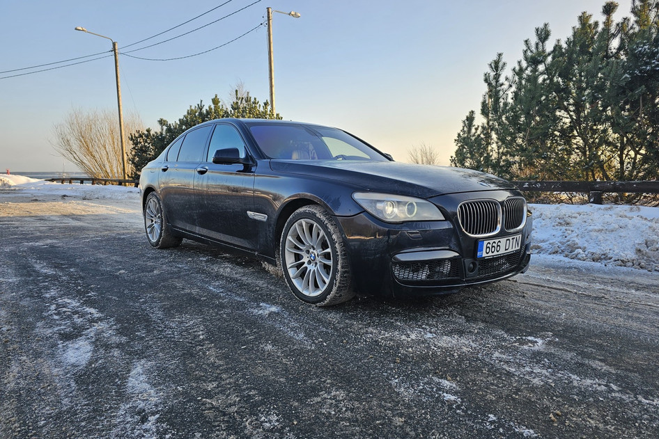 BMW 750, 2010, 4.4, 300 kW, бензин, автомат, полный привод