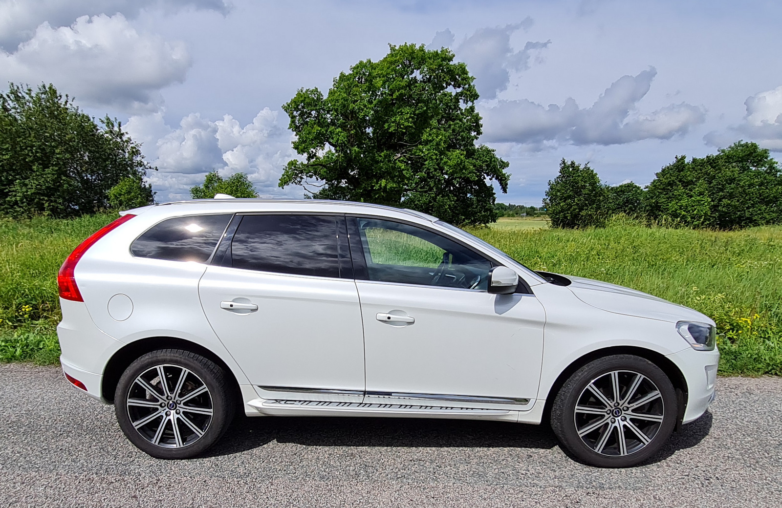 Volvo XC60 2.0 133kW 2014, photo 5/10