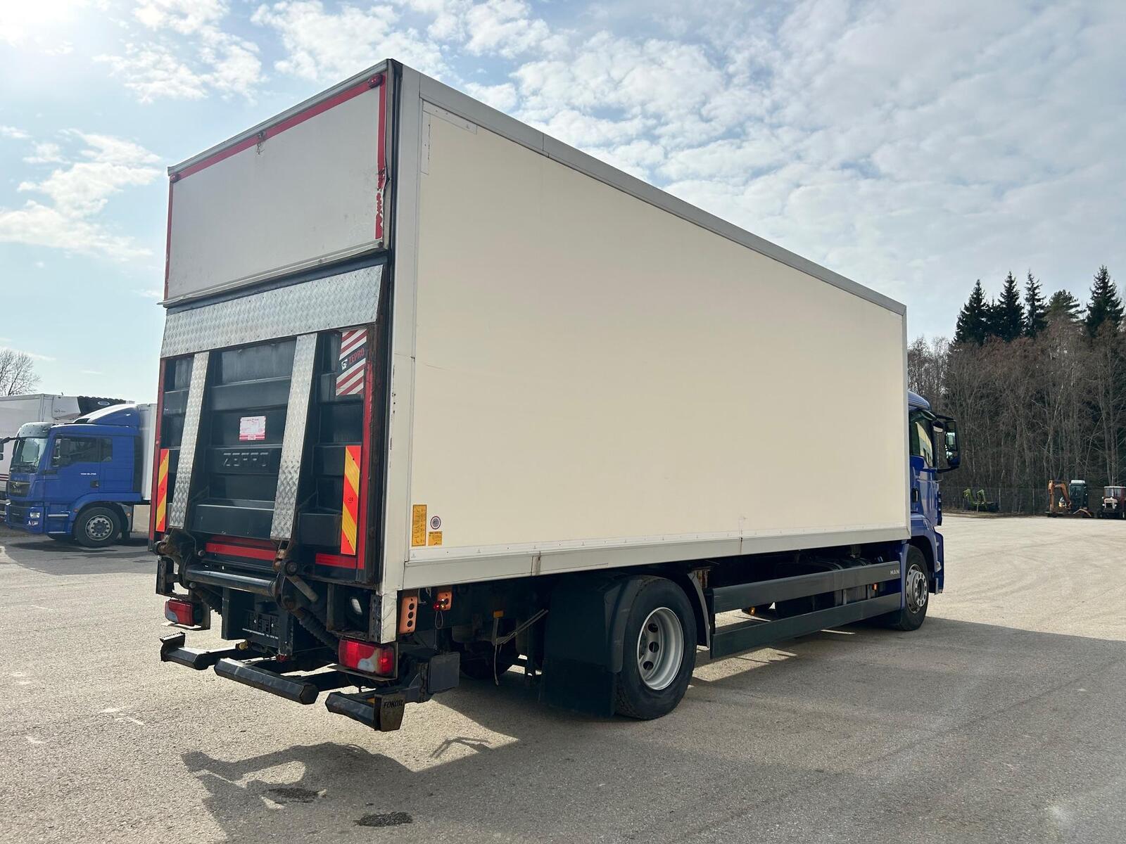 MAN TGS18.320 4X2 EURO 5 + CARRIER SUPRA 750 2012, kuva 4/24