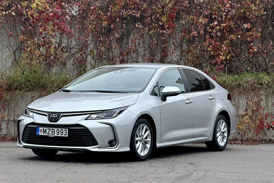 Toyota Corolla, 2021, 1.5, 92 kW, petrol, automatic, front-wheel drive