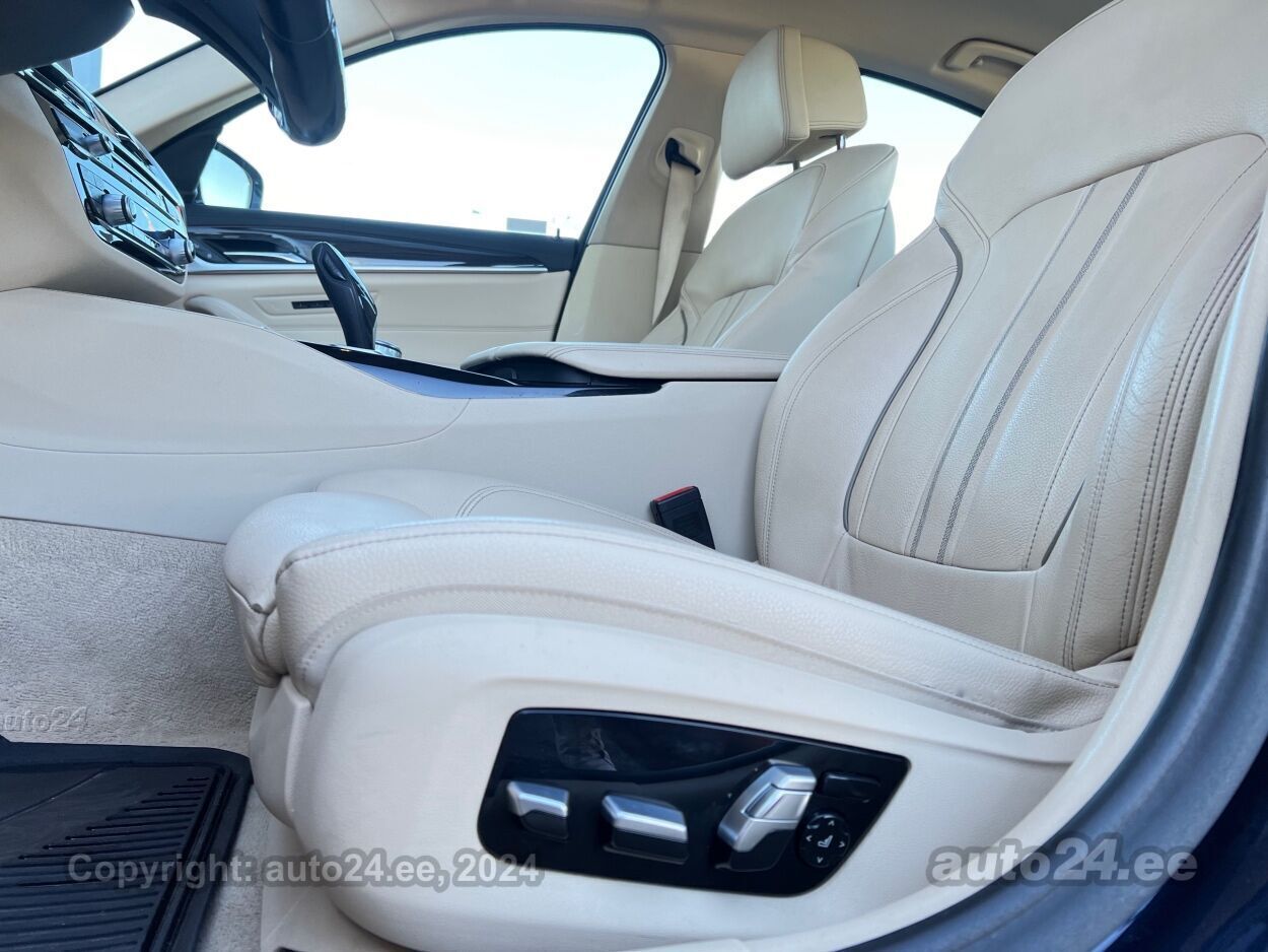 BMW 520 2018, kuva 7/10