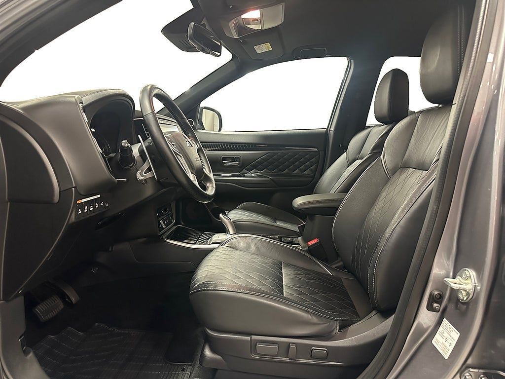 Mitsubishi Outlander 2019, kuva 6/14