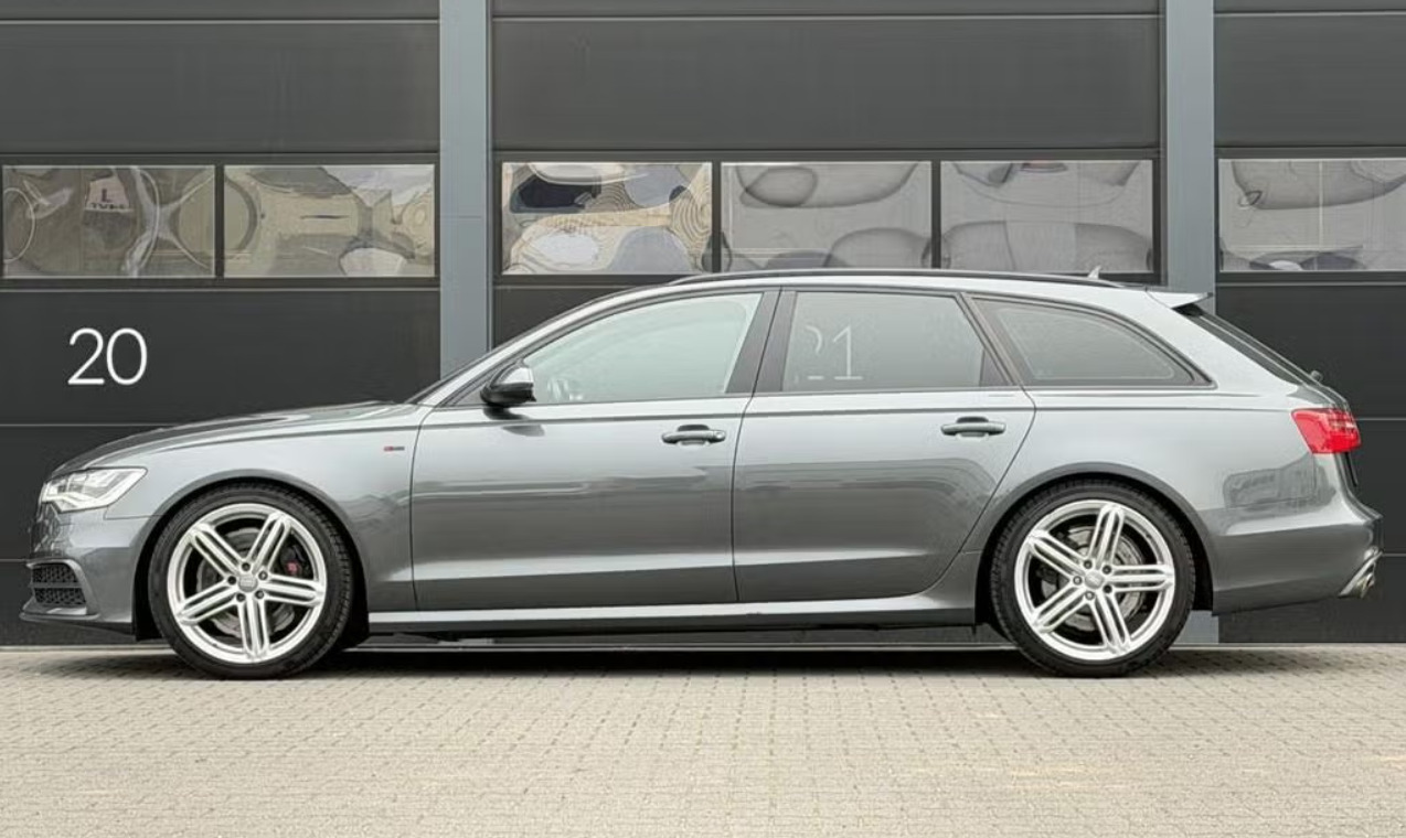Audi A6 2013, photo 2/14