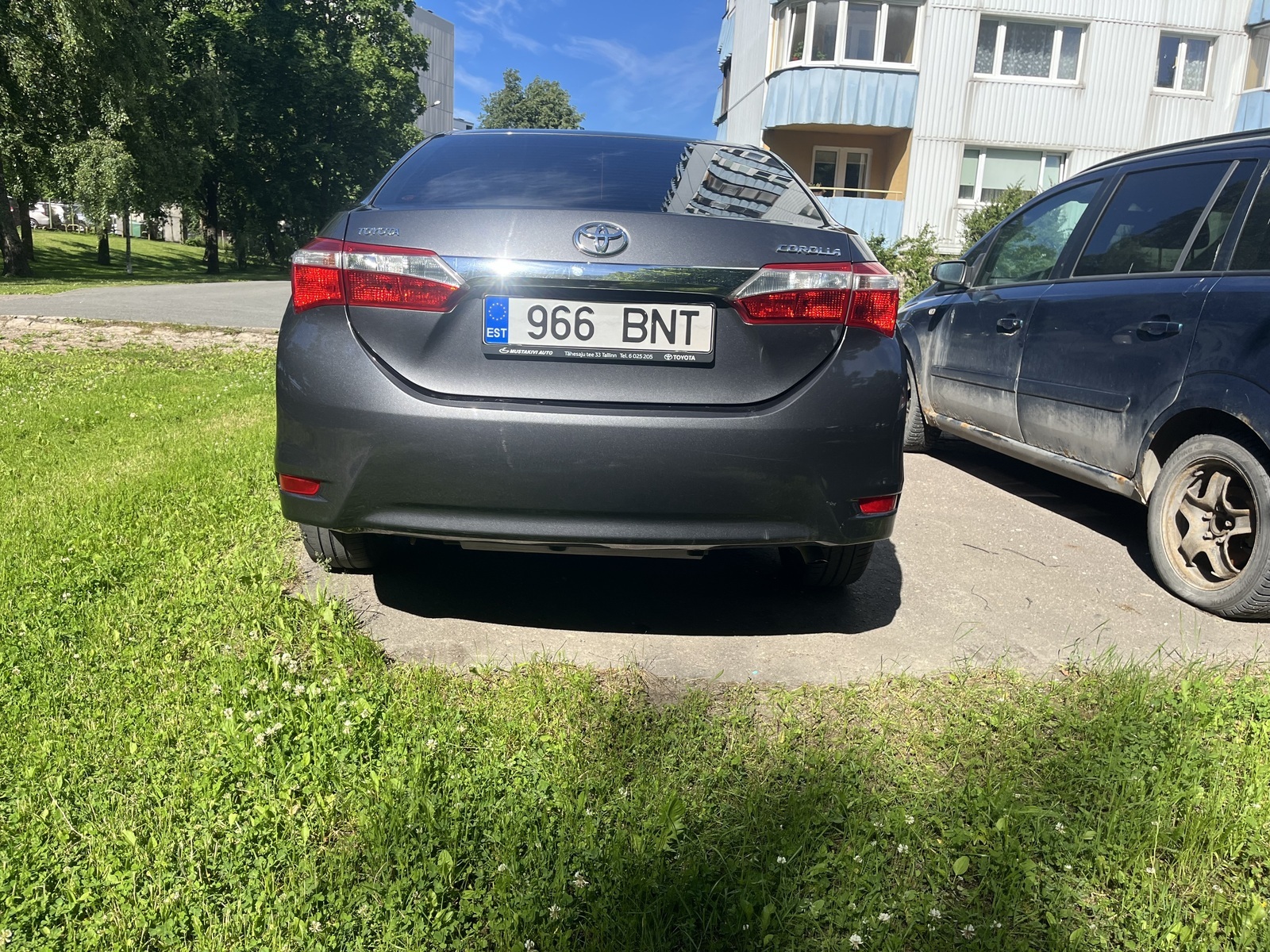 Toyota Corolla 2015, photo 6/7