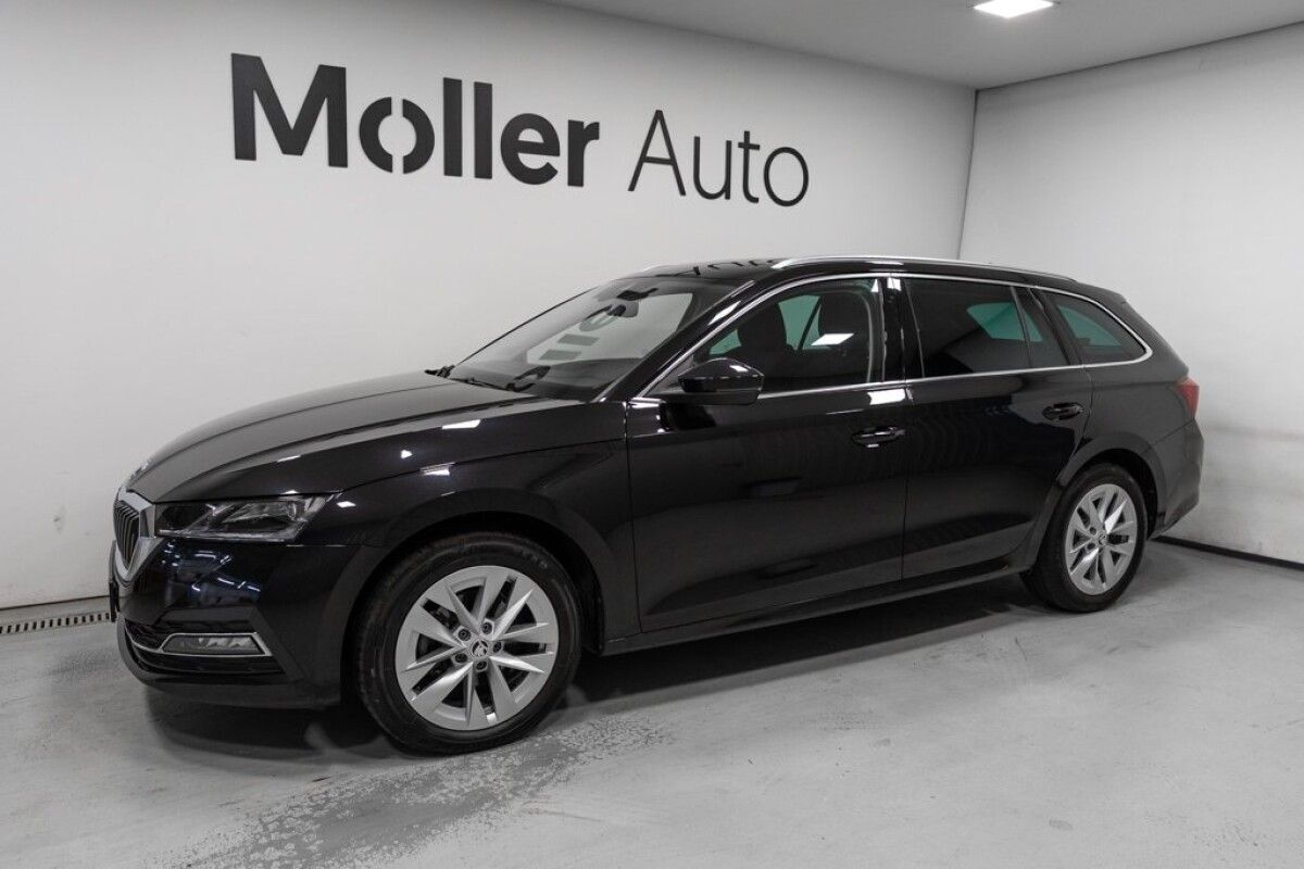 Škoda Octavia 2023, photo 4/29