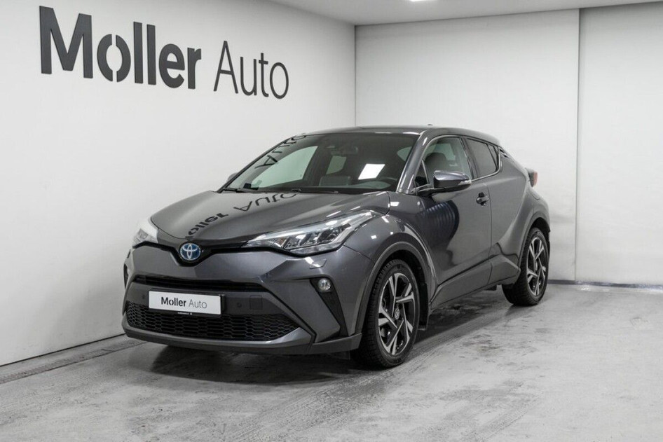 Toyota C-HR, 2023, 1.8, 90 kW, подключаемый гибрид (бензин/электричество), автомат, передний привод