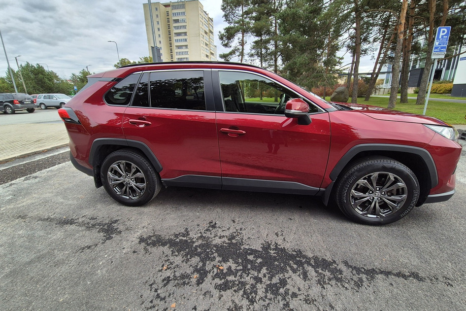 Toyota RAV4, 2022, 2.5, 131 kW, hybrid (petrol/electric), automatic, all-wheel drive