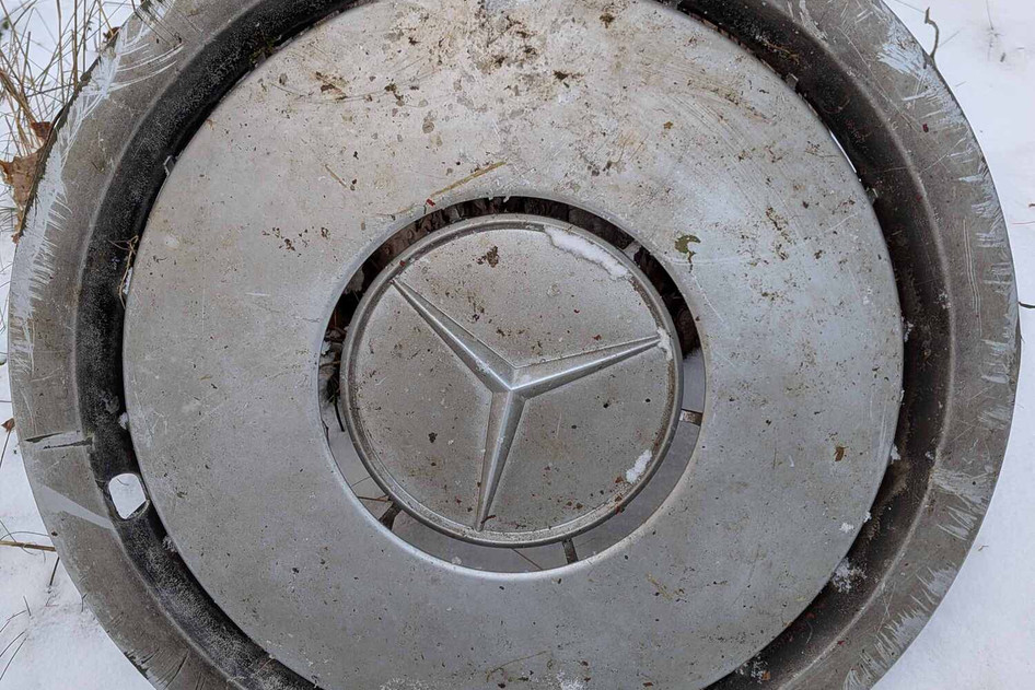 Ilukilp Mercedes-Benz 16"