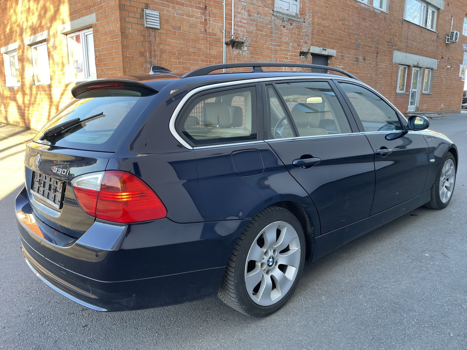 BMW 330 2007, kuva 3/10