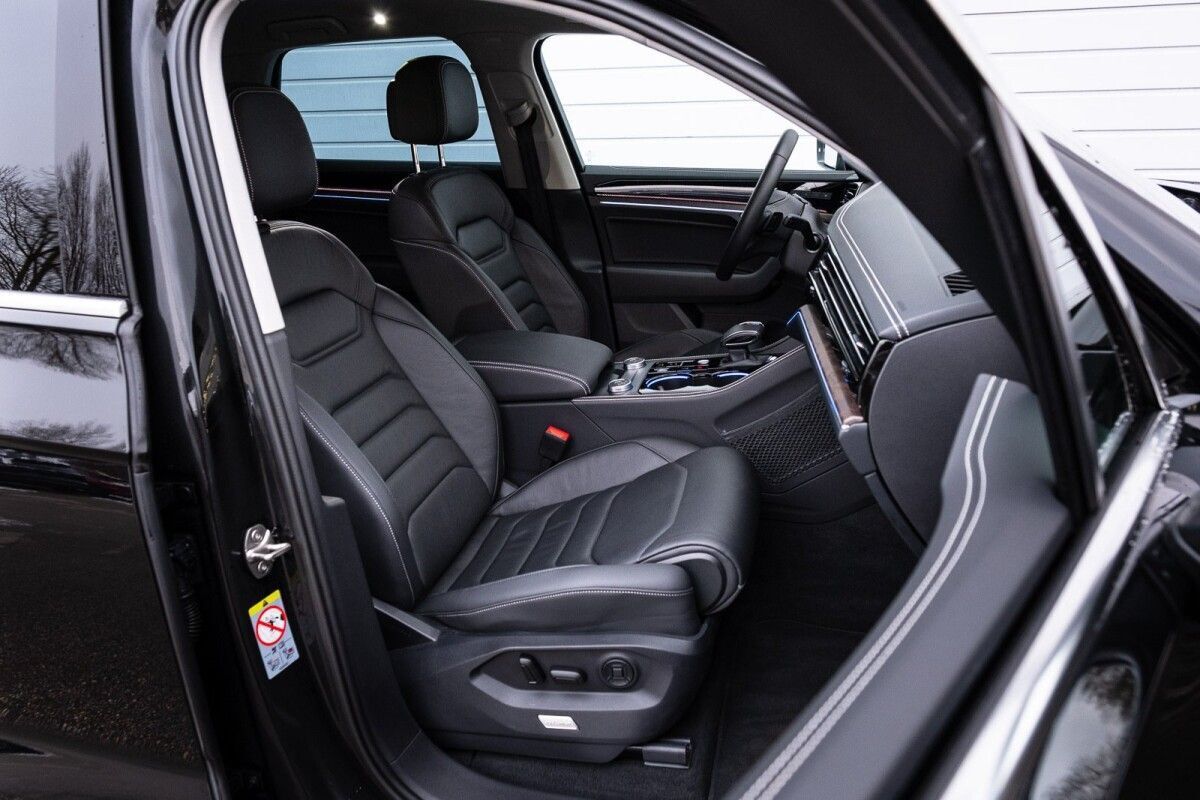 Volkswagen Touareg 2025, photo 6/10