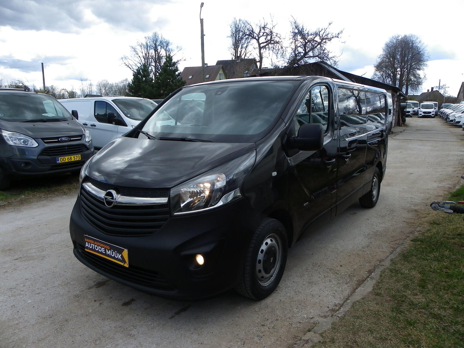 Opel Vivaro LONG 2018, photo 2/22