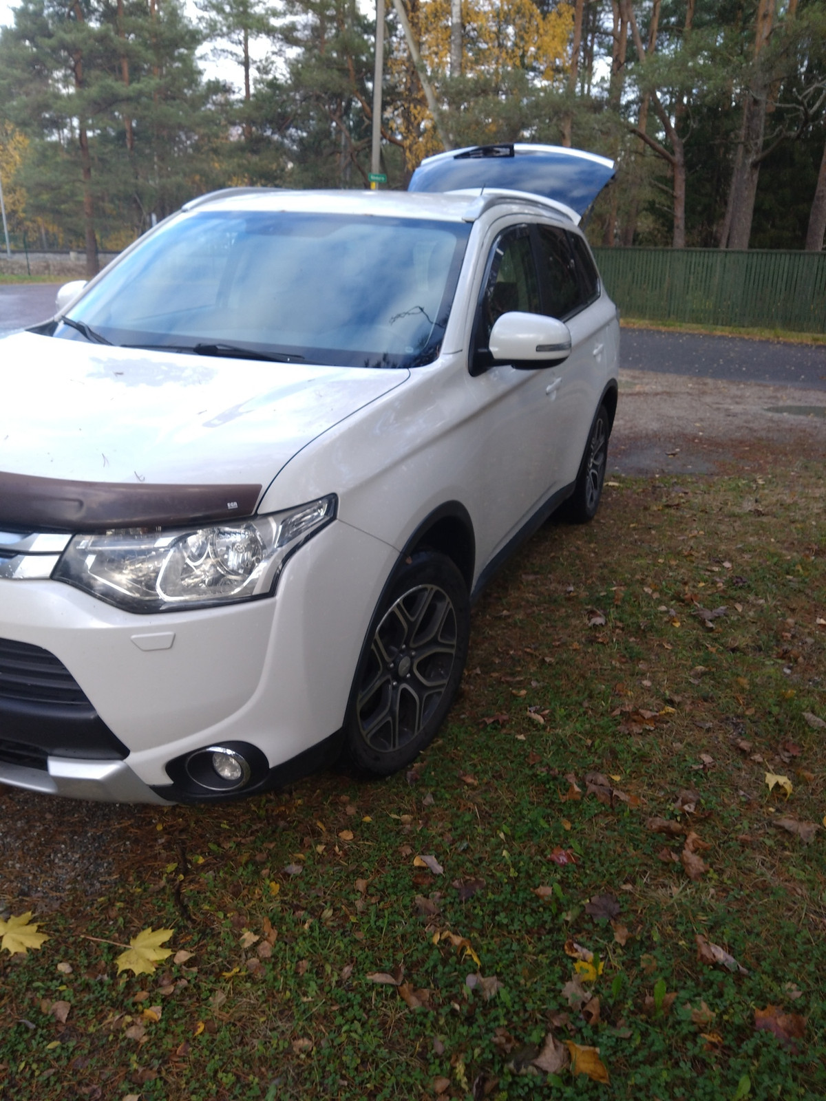 Mitsubishi Outlander 2015, kuva 3/7