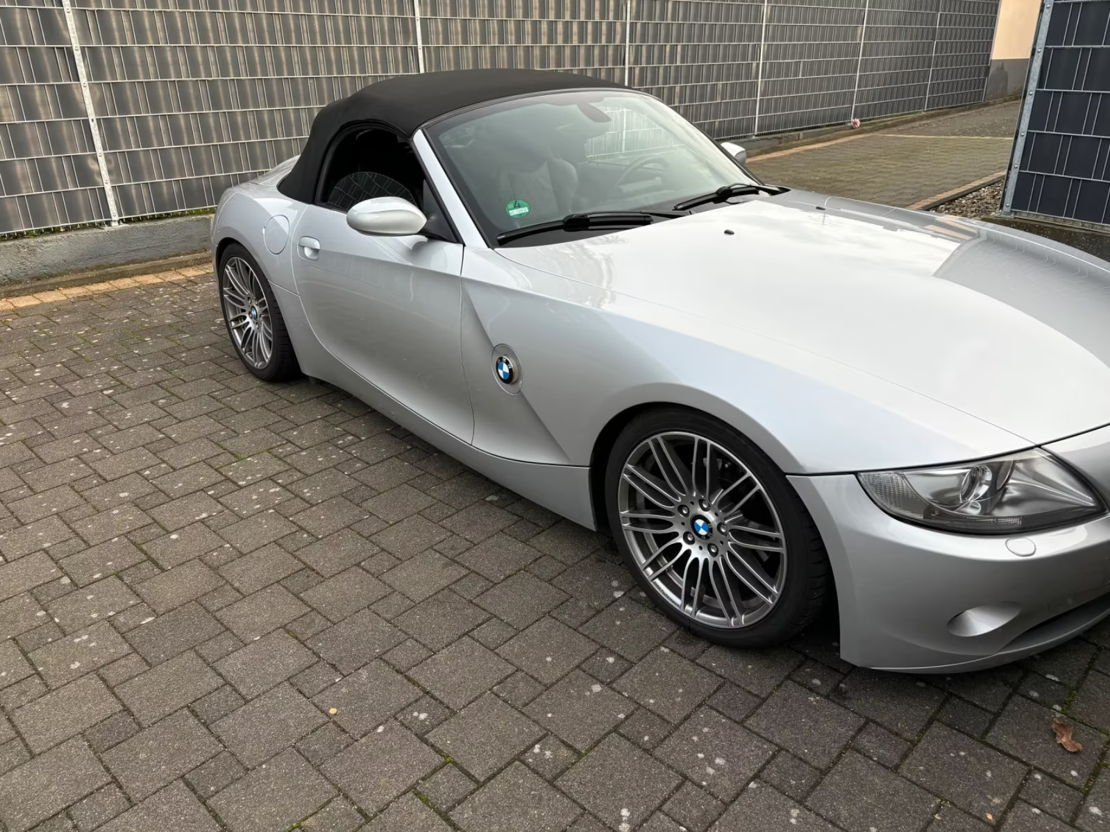 BMW Z4 2005, kuva 4/10