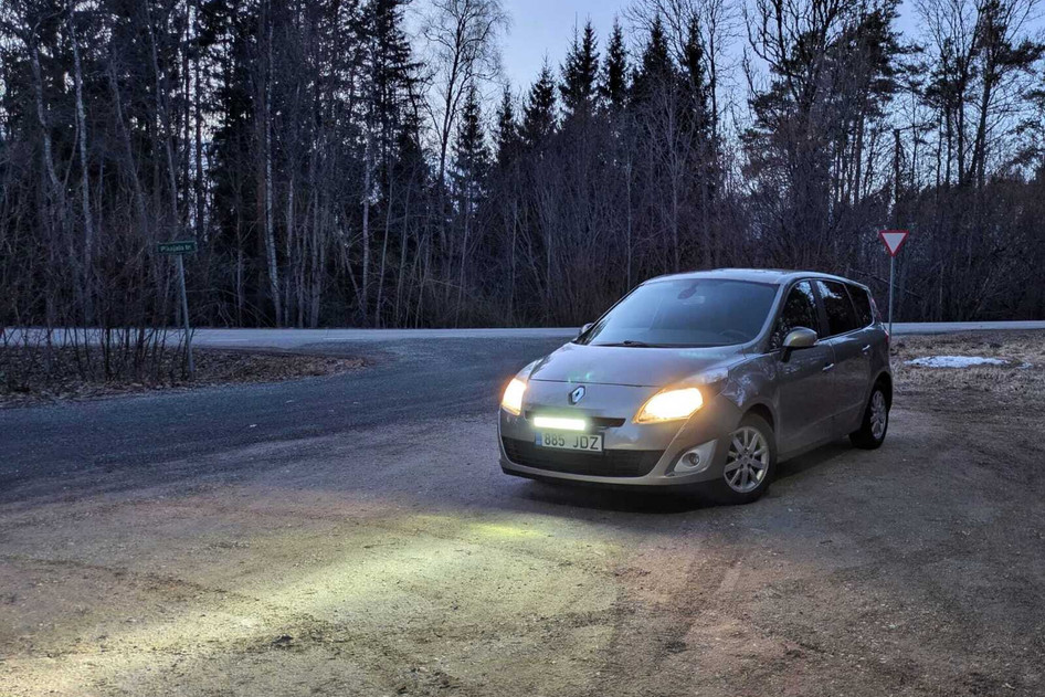 Renault Megane, 2012, 1.5, 81 kW, diesel, automatic, front-wheel drive