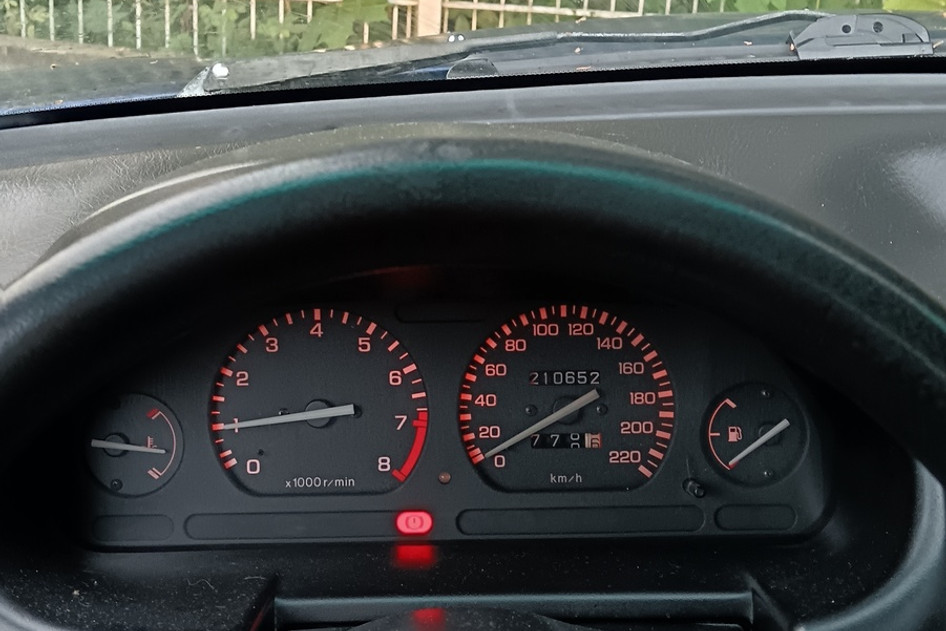 Rover 214, 1997, 1.4, 76 kW, petrol, manual, front-wheel drive