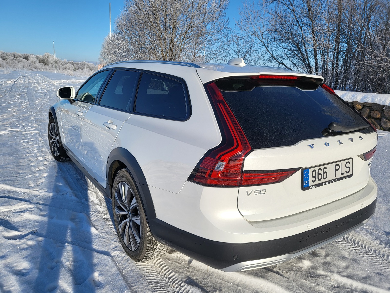 Volvo V90 Cross Country 2024, kuva 4/10