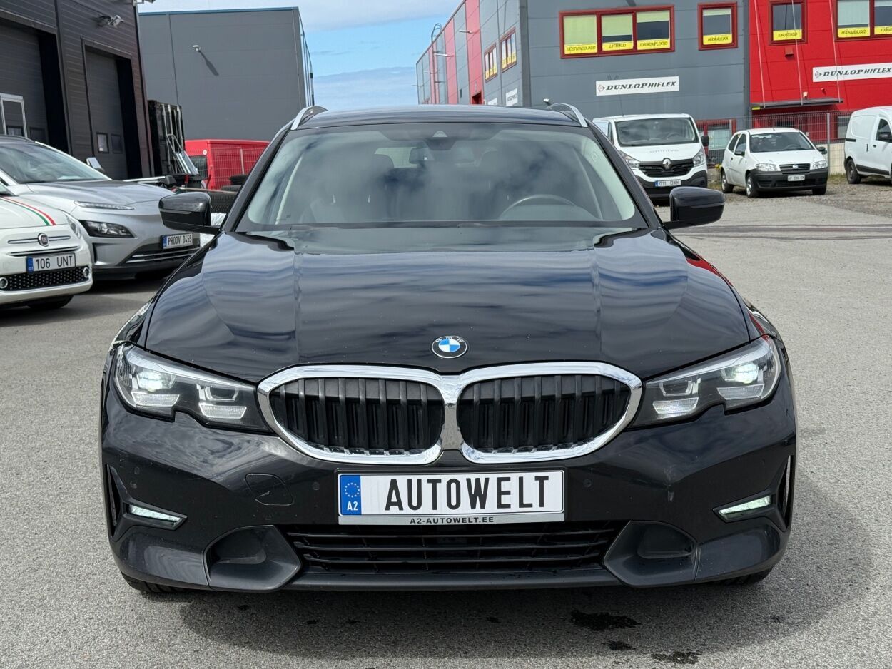 BMW 330 2021, photo 2/32