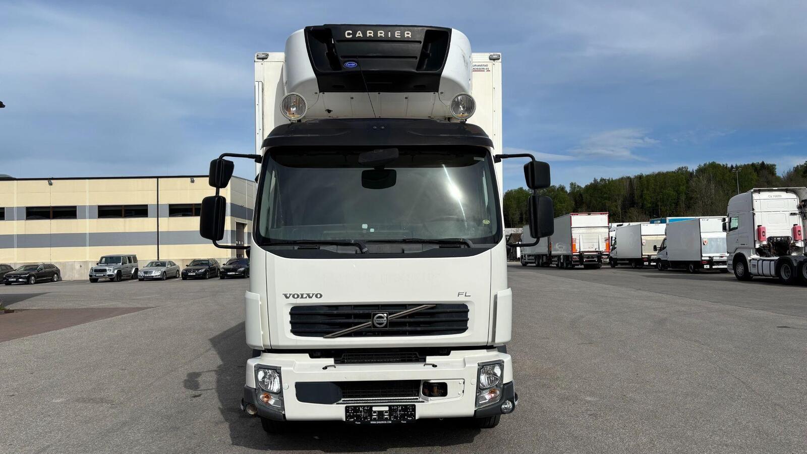 Volvo FL240 2009, photo 2/27