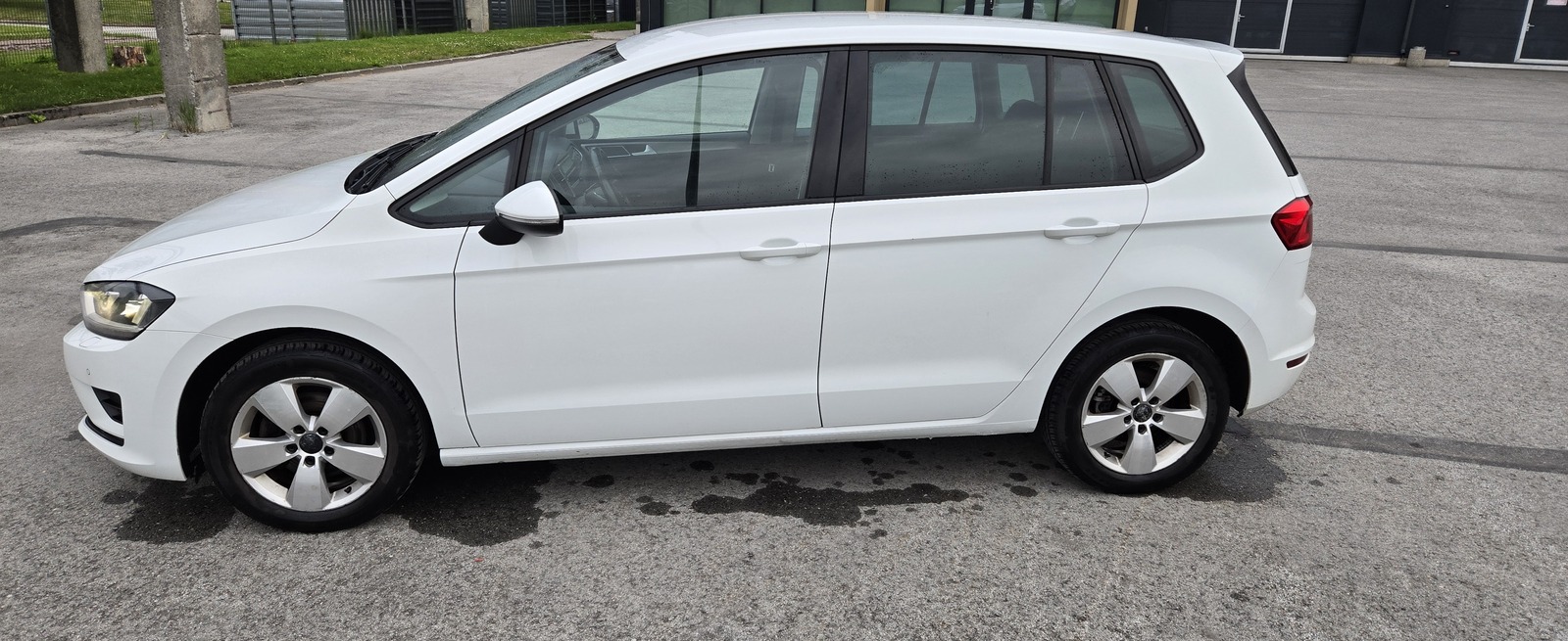 Volkswagen Golf Sportsvan 2014, photo 2/11