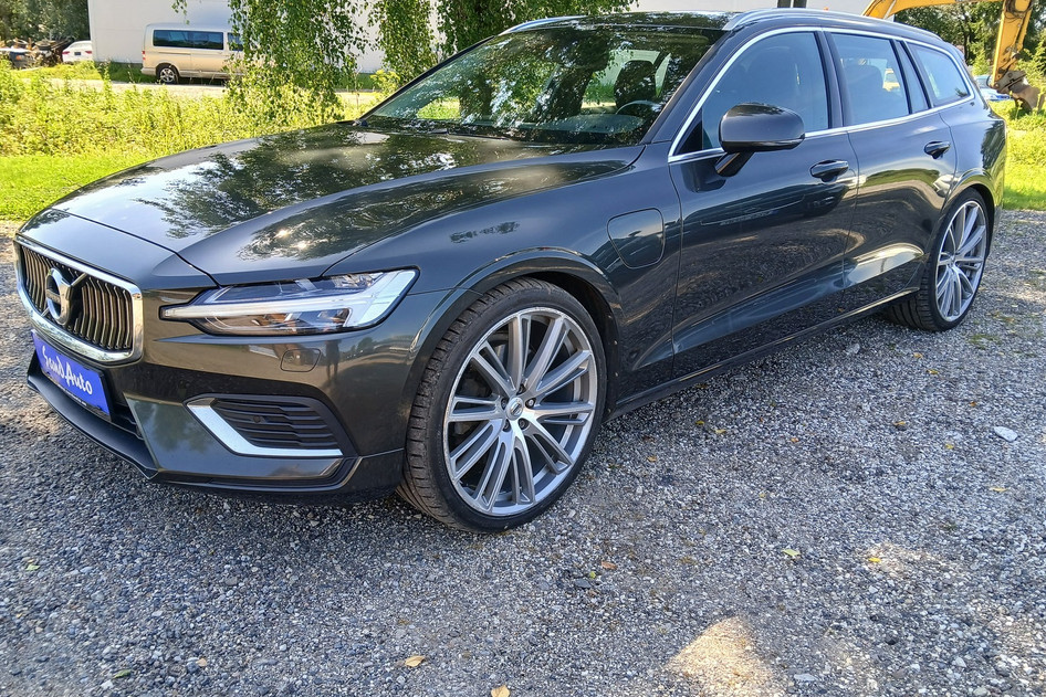 Volvo V60, 2021, 2.0, 257 kW, pistikhübriid (bensiin/elekter), automaat, nelikvedu