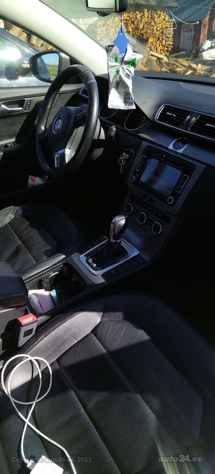 Volkswagen Passat 2012, photo 4/6