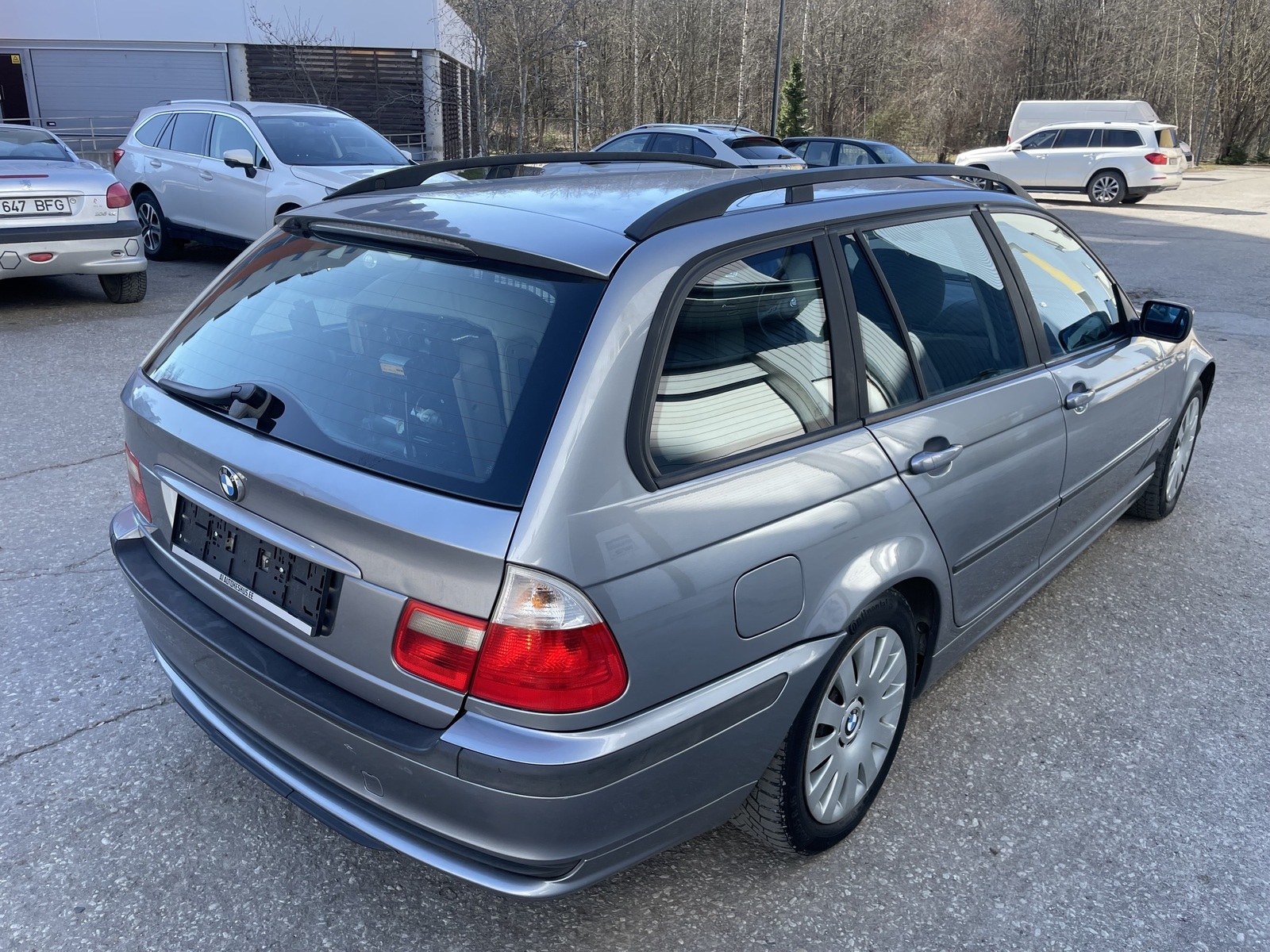BMW 320 2003, photo 6/10