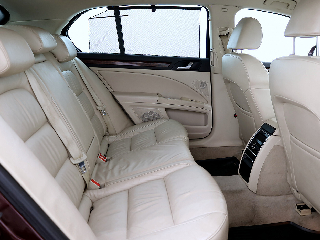 Škoda Superb 2009, photo 7/9