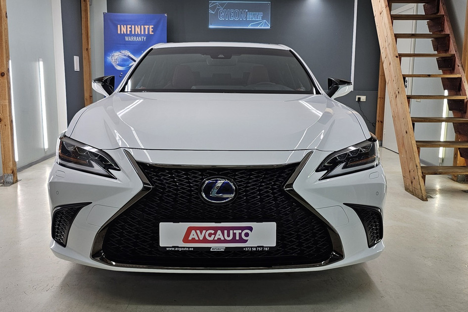 Lexus ES 300, 2019, 131 kW, hybrid (petrol/electric), automatic, front-wheel drive