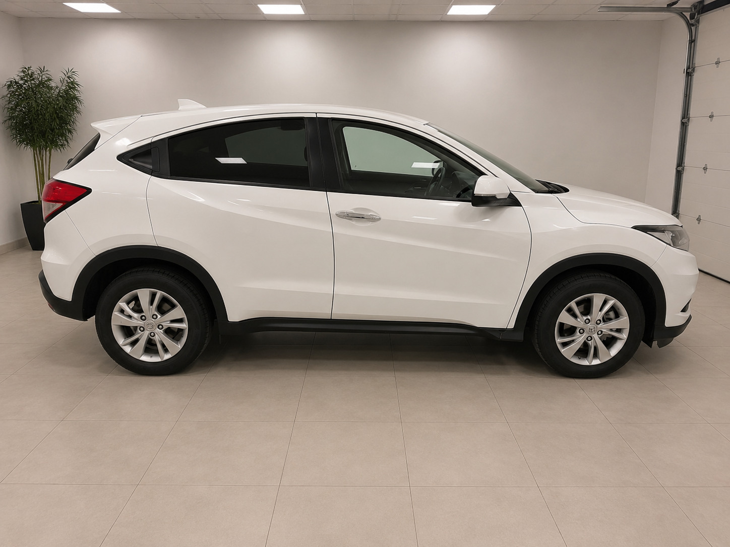 Honda HR-V 1.6 tdi 88kW 2017, photo 4/23