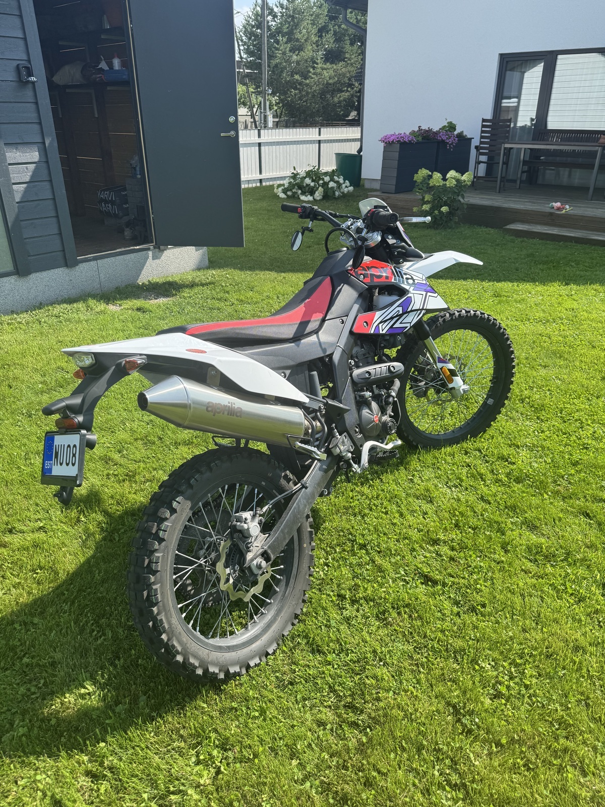 Aprilia 2025, kuva 2/8