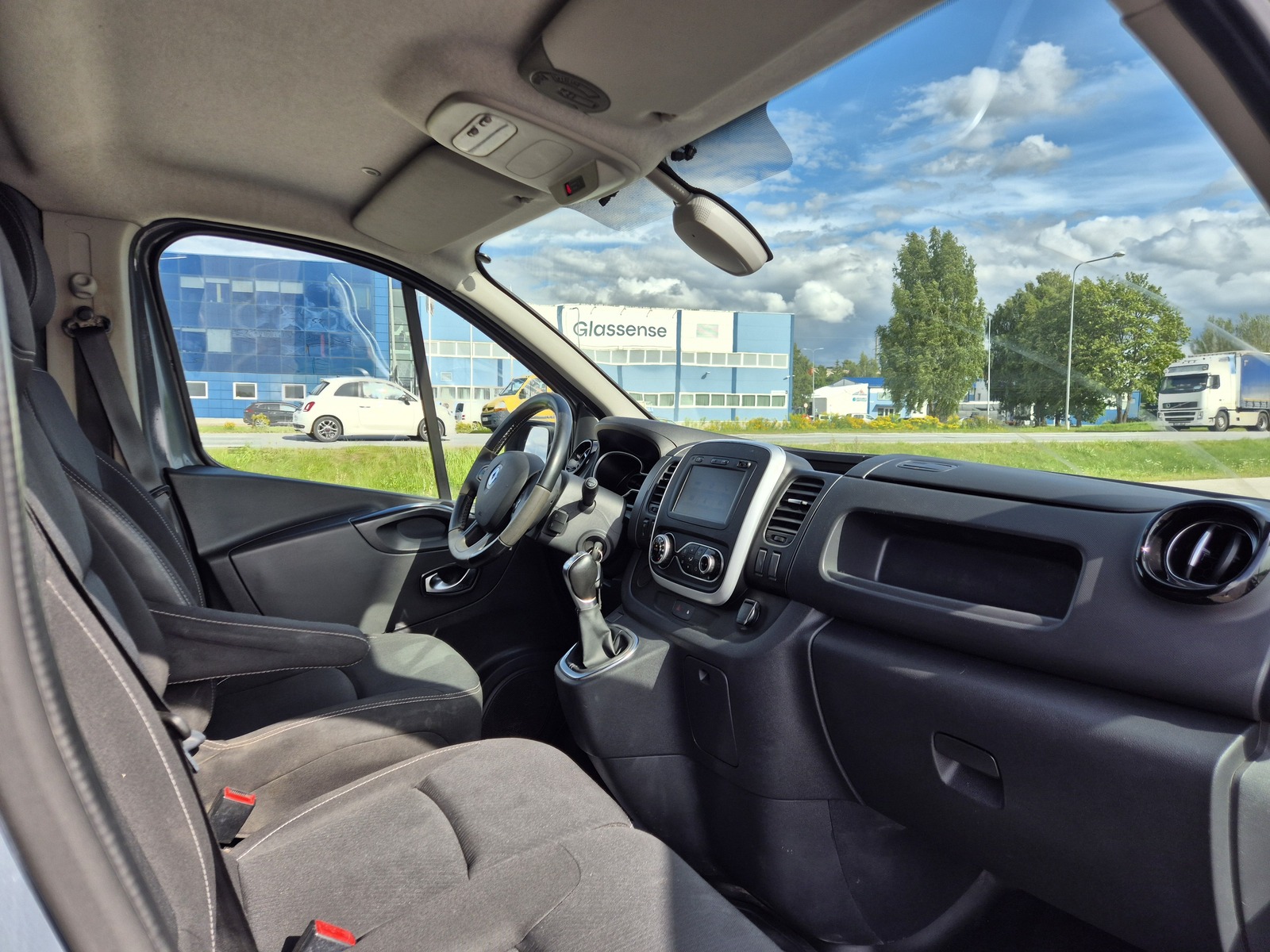 Renault Trafic 2020, kuva 6/10
