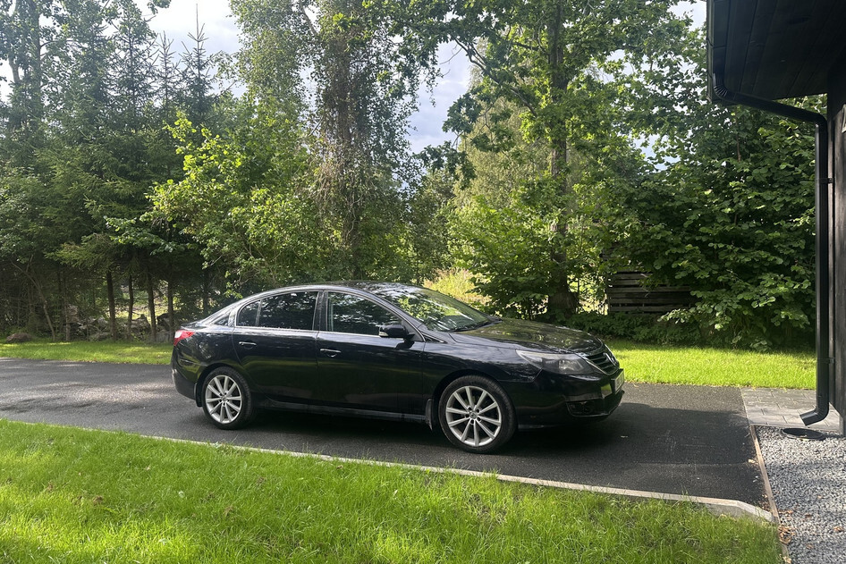 Renault Latitude, 2011, 2.0, 103 kW, бензин, механическая, передний привод