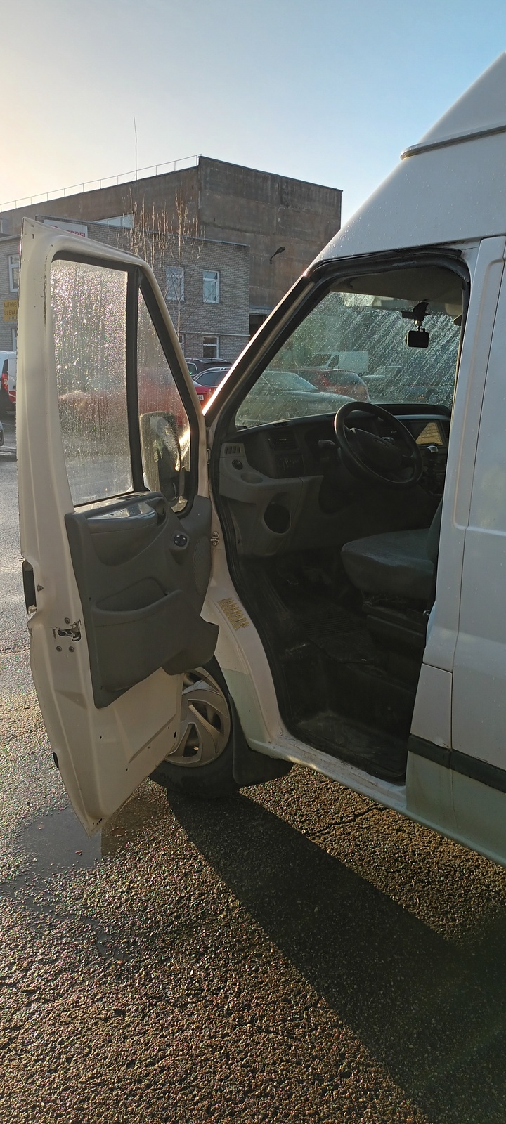 Ford Transit 2011, kuva 3/14
